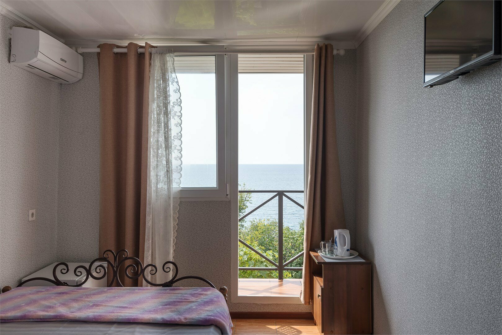 Улучшенный двухместный номер с 2 отдельными кроватями, вид на море