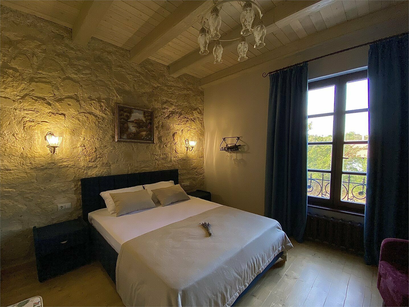 «Ирис»- 2-хместный стандартный  номер