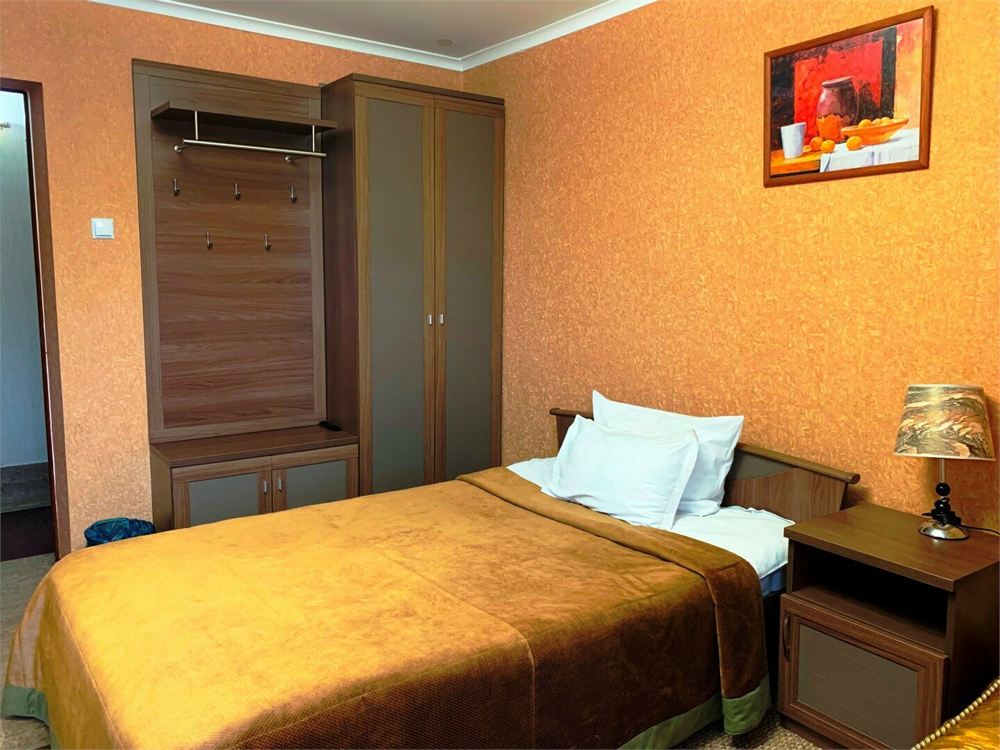 Улучшенный двухместный номер с раздельными кроватями