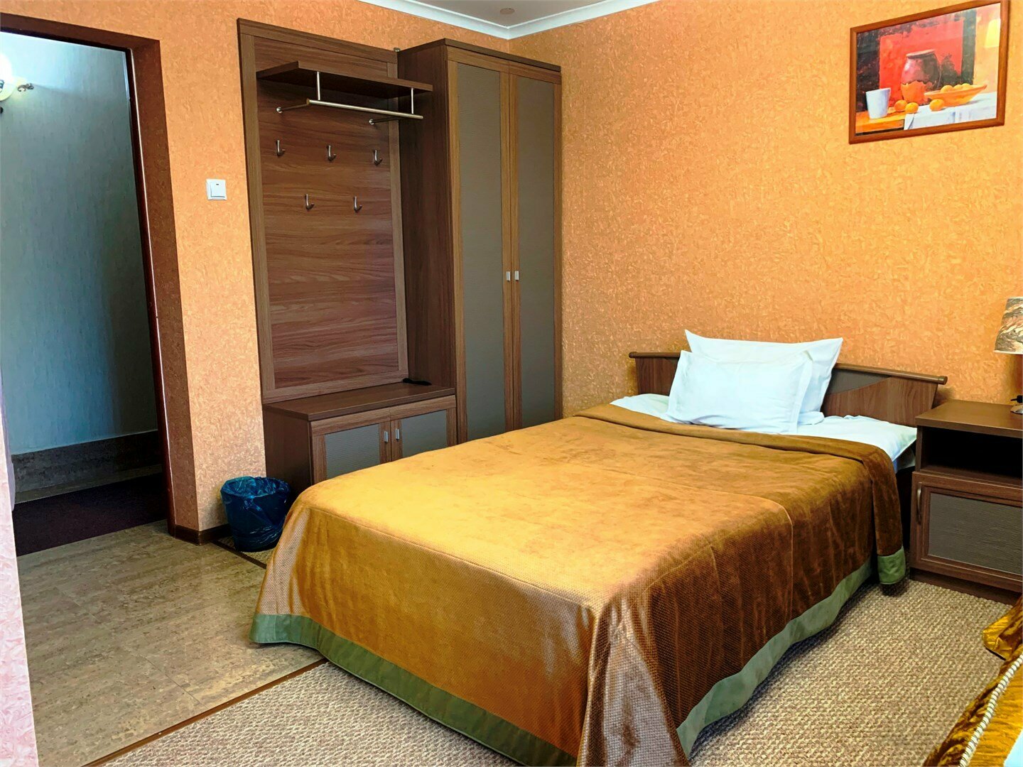 Улучшенный двухместный номер с раздельными кроватями