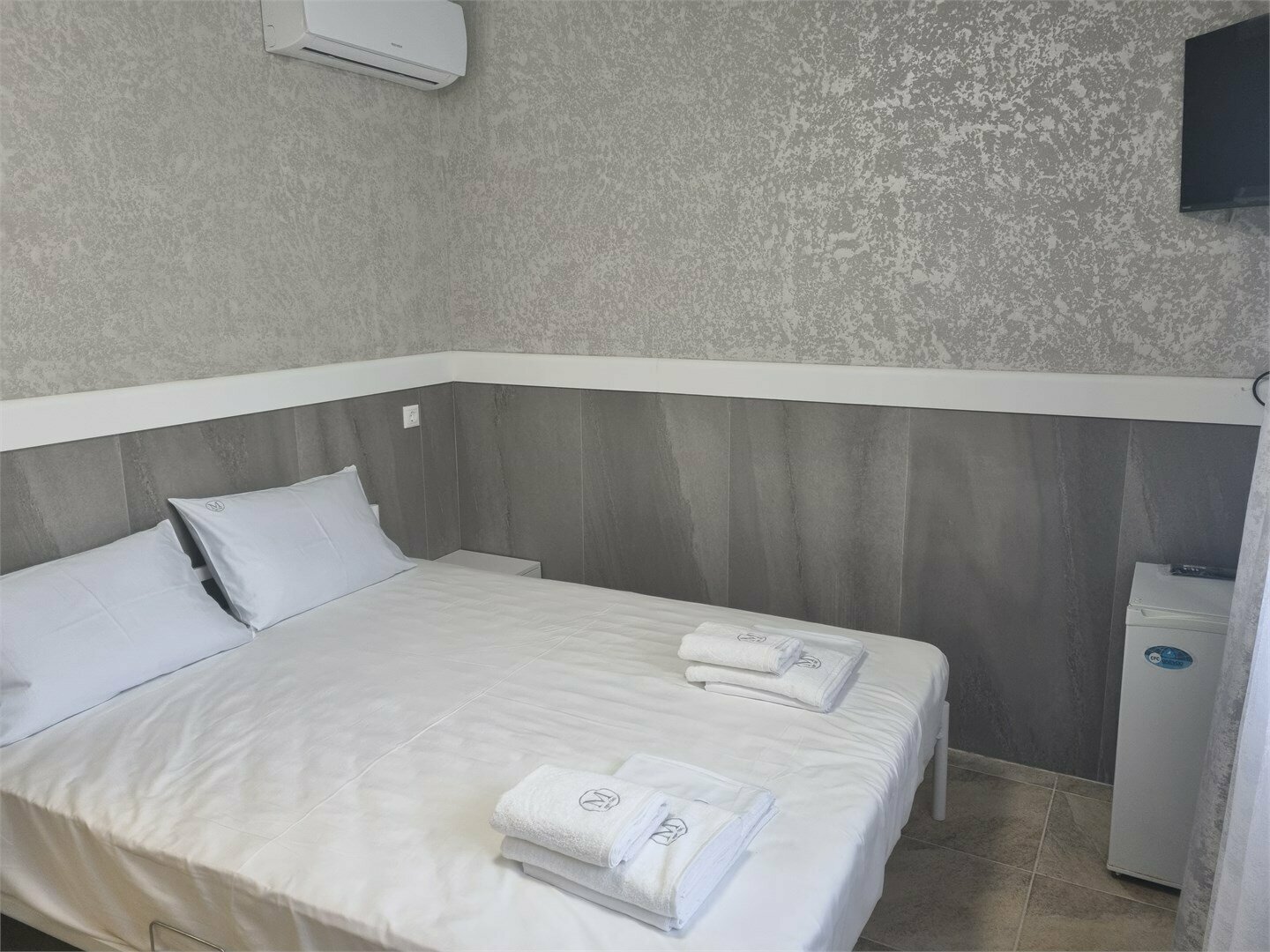 Стандарт с двуспальной кроватью