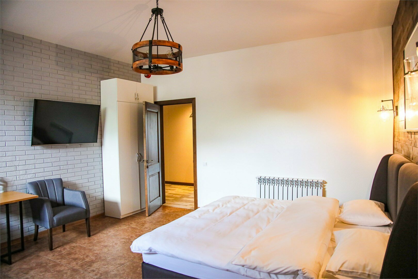 Номер с кроватью размера «queen-size»