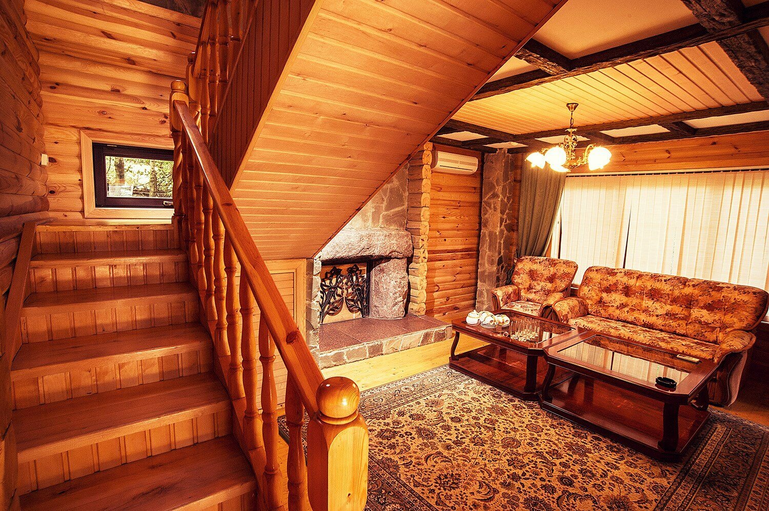 Сруб из карельской сосны