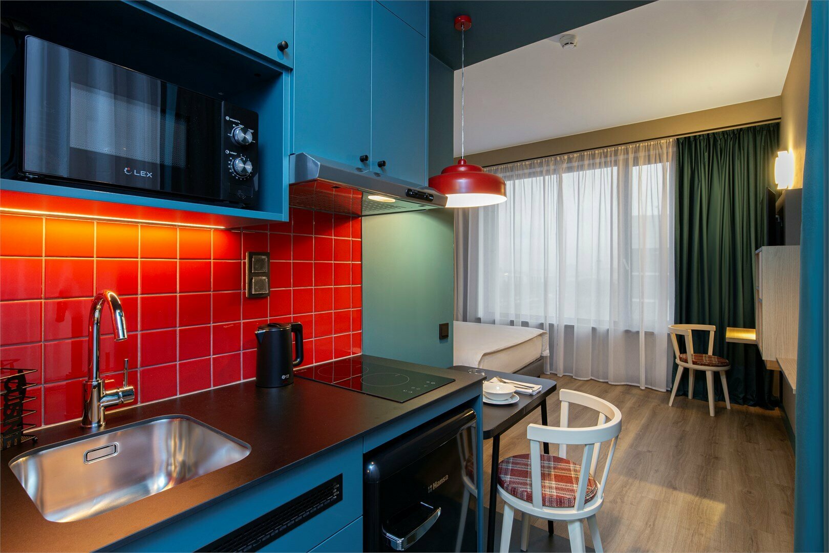 Улучшенный номер с одной кроватью