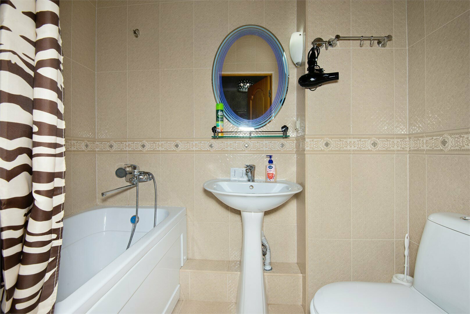 Небольшой одноместный номер 313