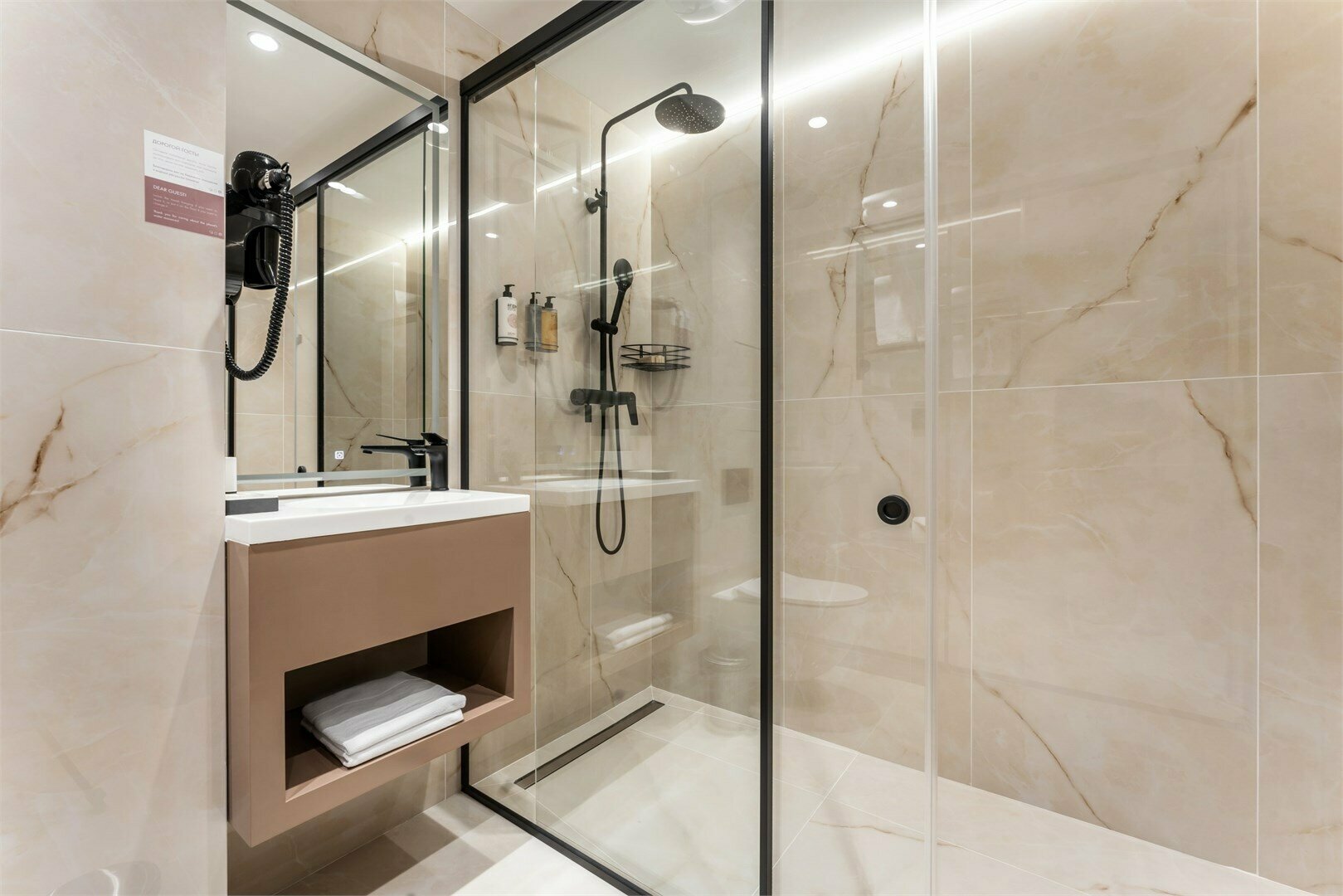 Делюкс Лайт