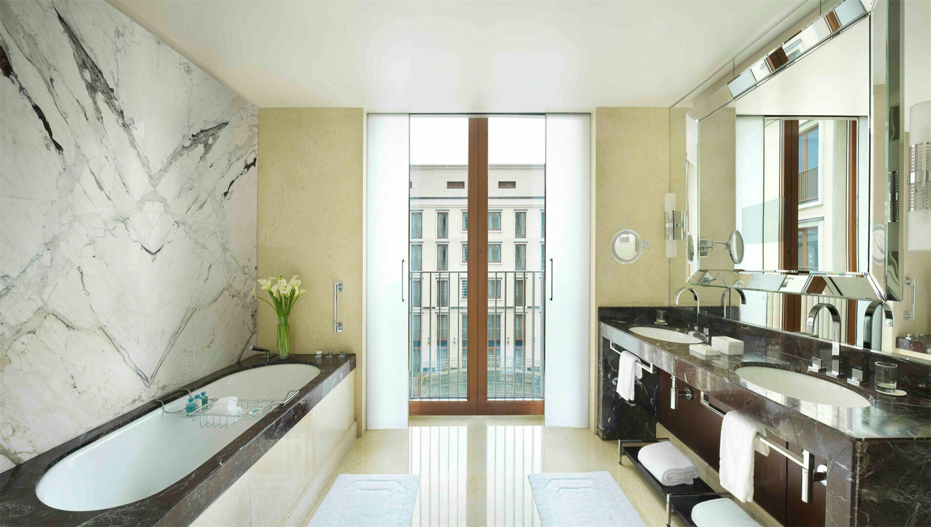 ЛЮКС "FOUR SEASONS КИНГ"