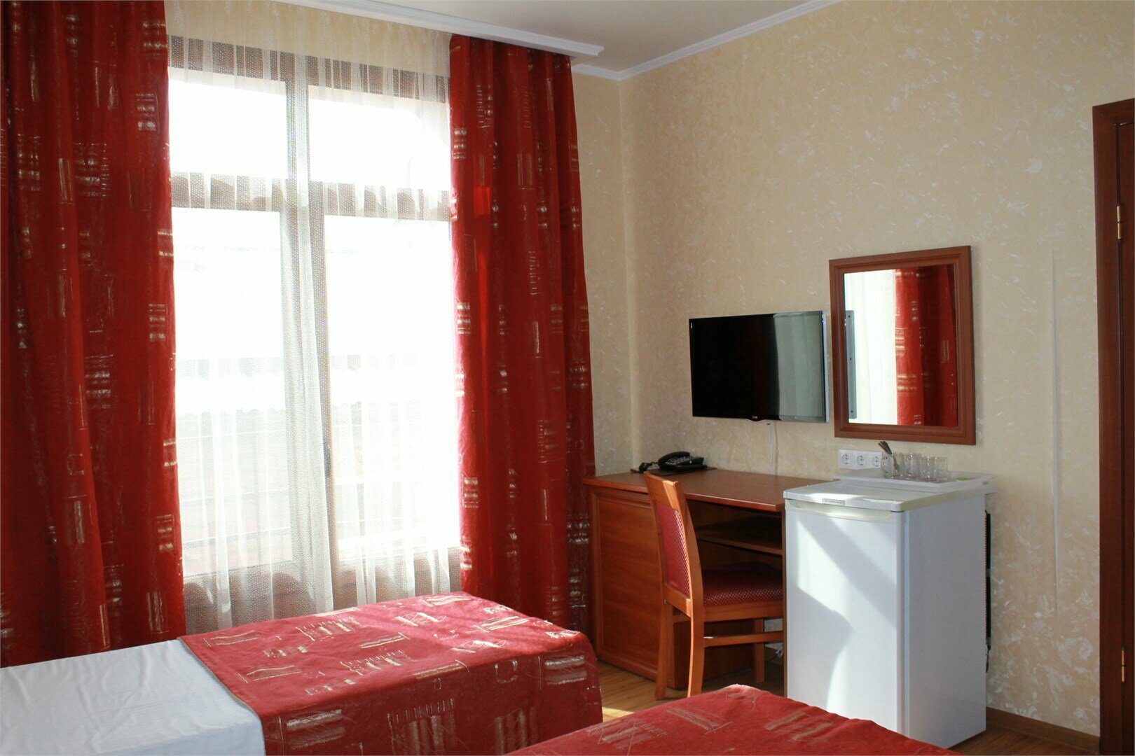 "Семейный" 2-х комнатный, 4-х местный с французским балконом