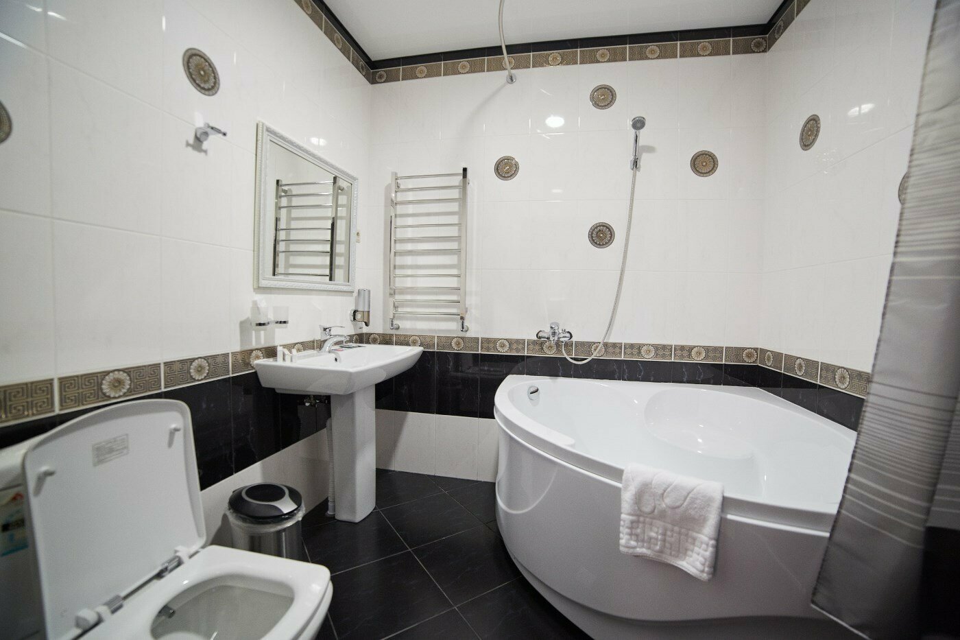 Трёхместный люкс