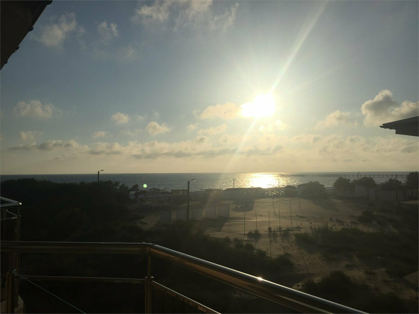 Двухместный номер «СЕМЬЯ-МОРЕ» с балконом, вид на море 2-3 этаж