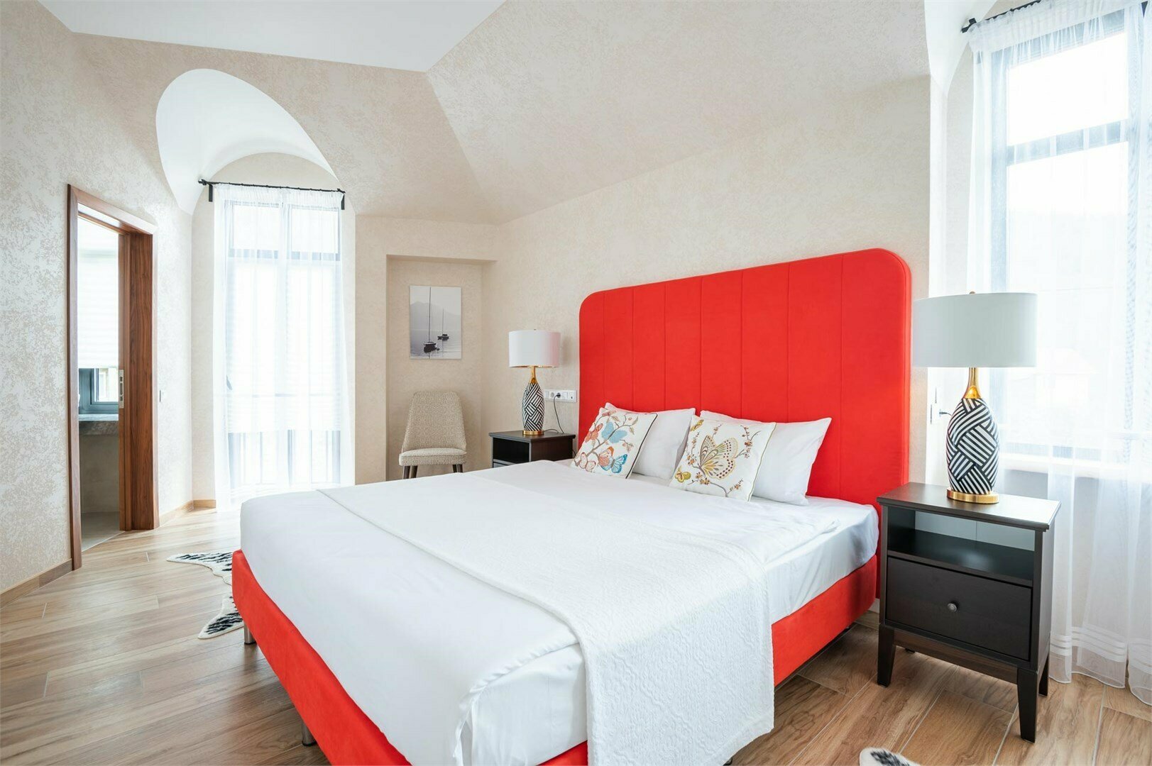 Пино Гри. Комната №9