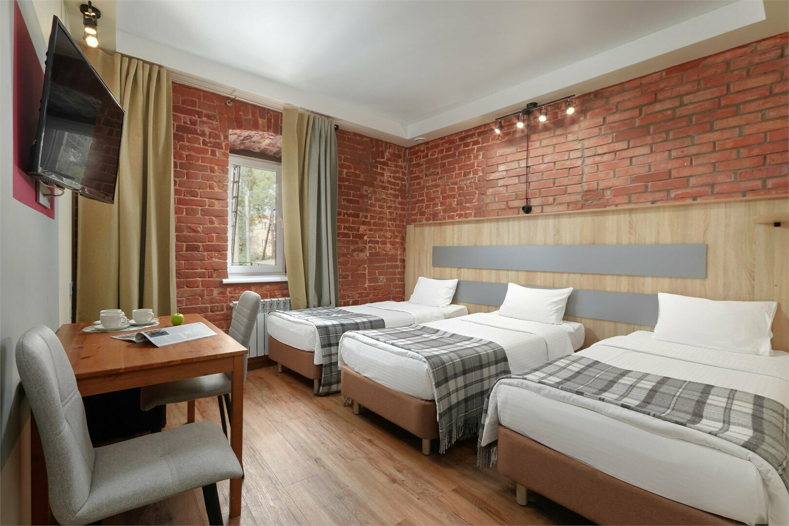 Первая категория /Стандарт улучшенный 3х местный