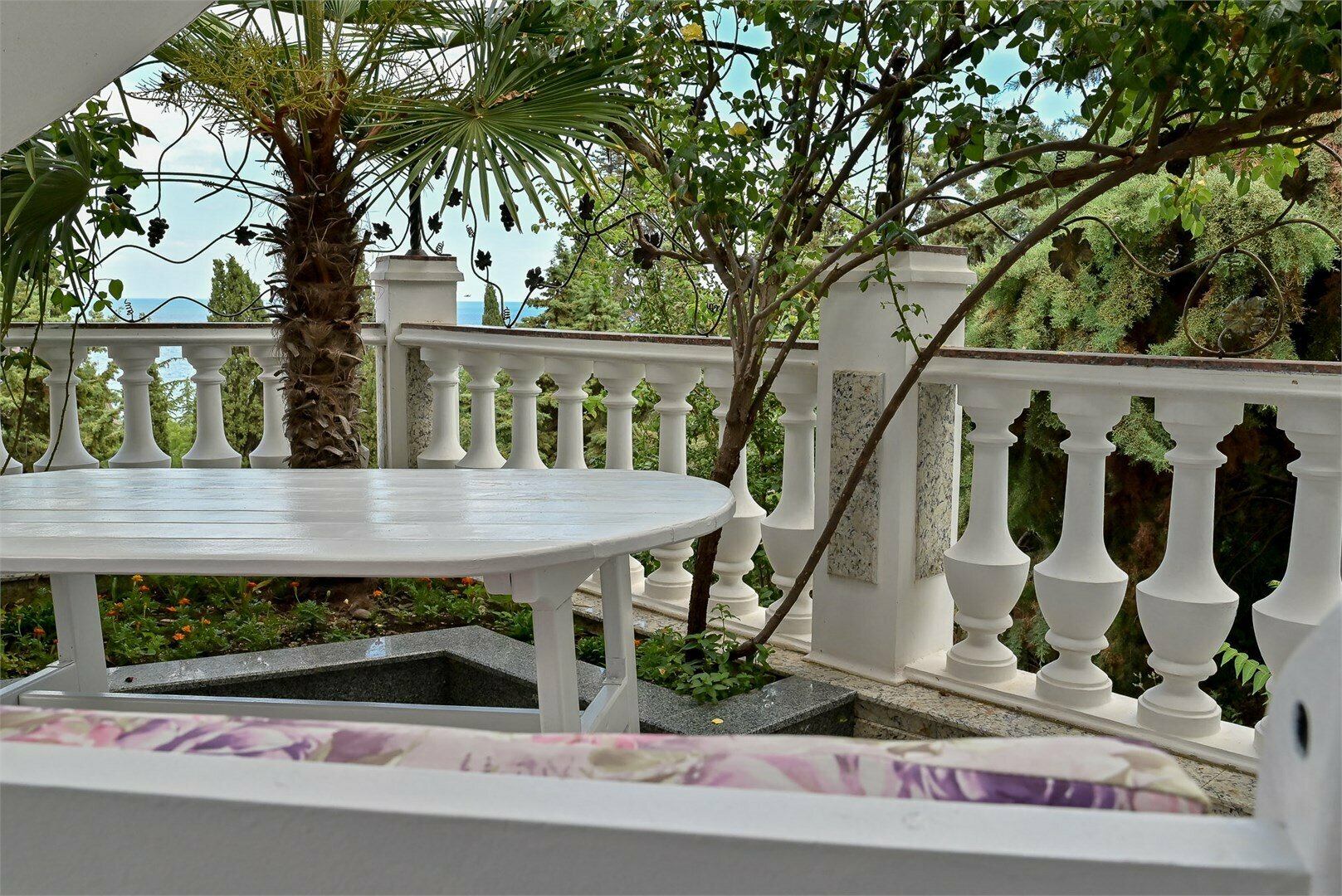 Соляной -Пятиместная студия с террасой