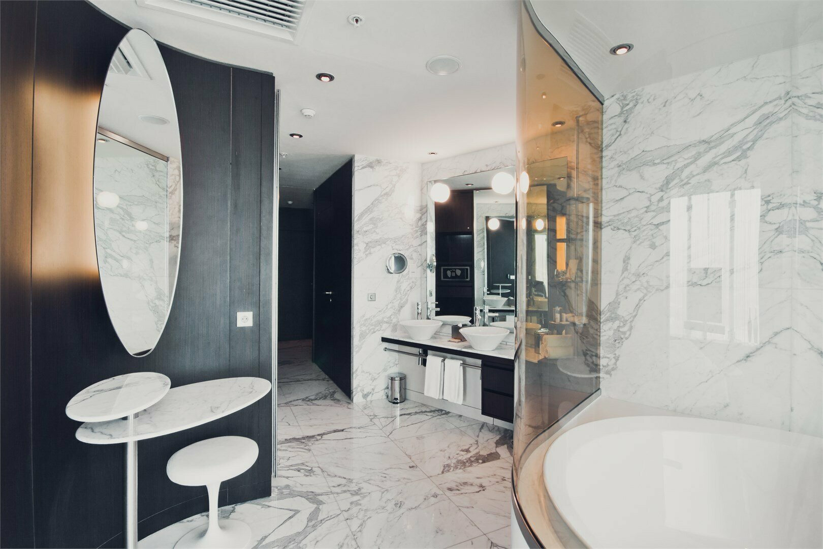 Дипломатический люкс