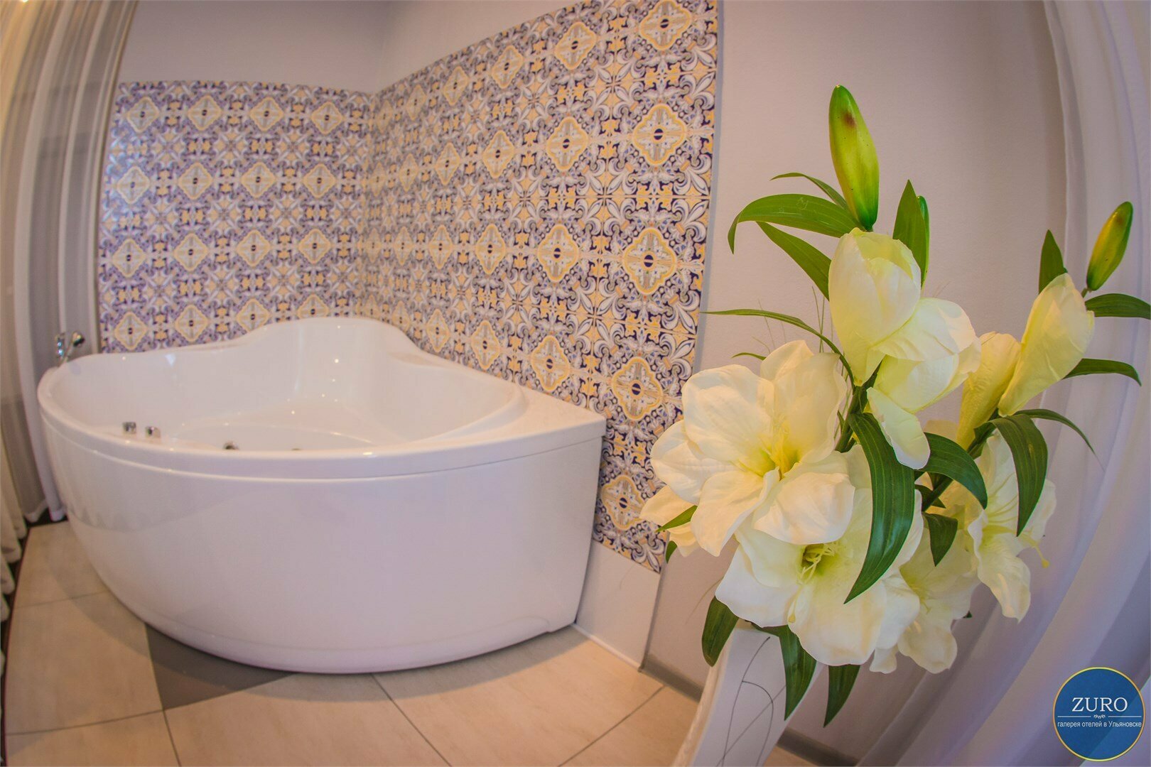 Джуниор сюит с джакузи