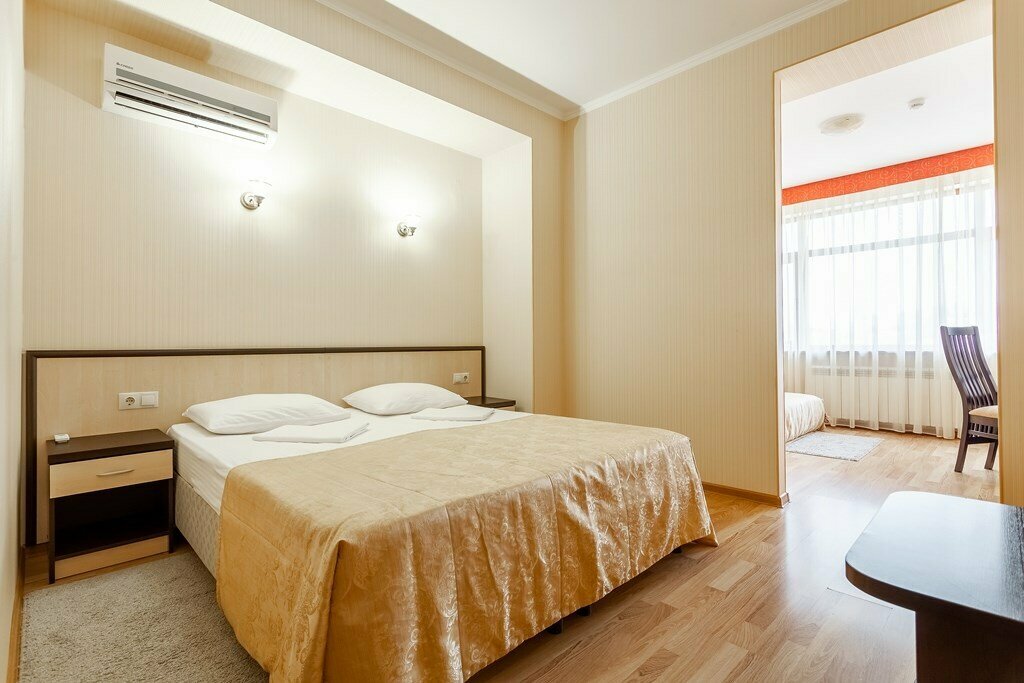 Полулюкс Делюкс