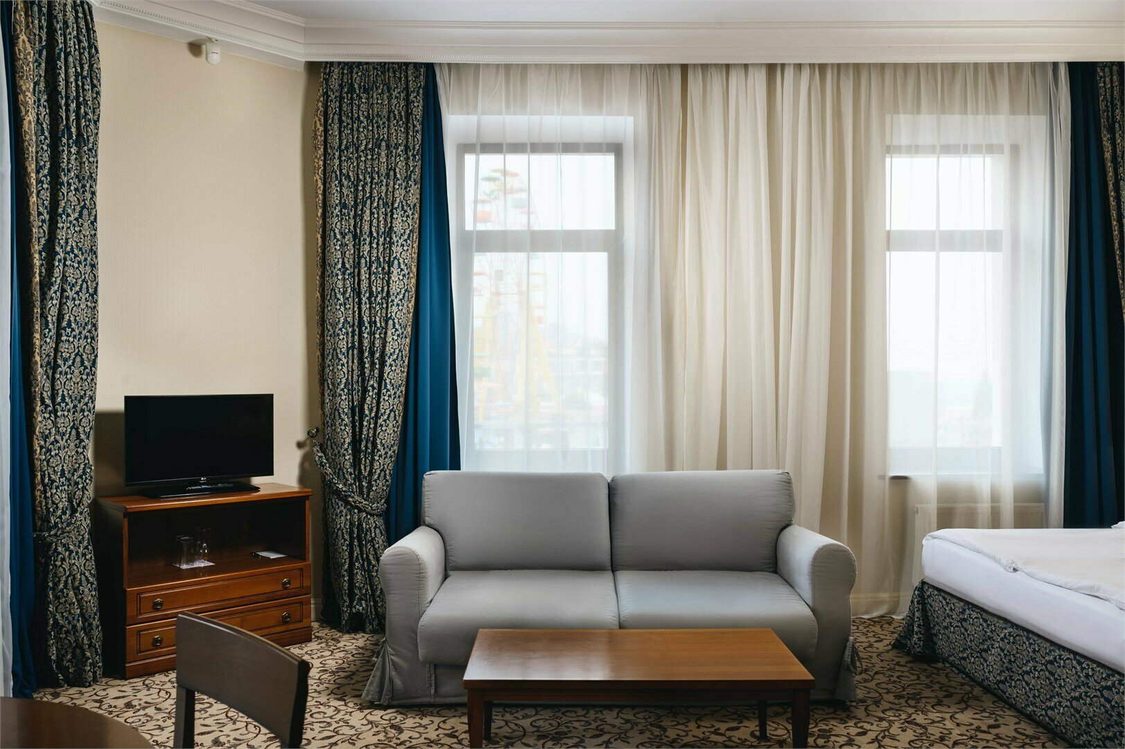 Полулюкс Классик с видом на горы 4*