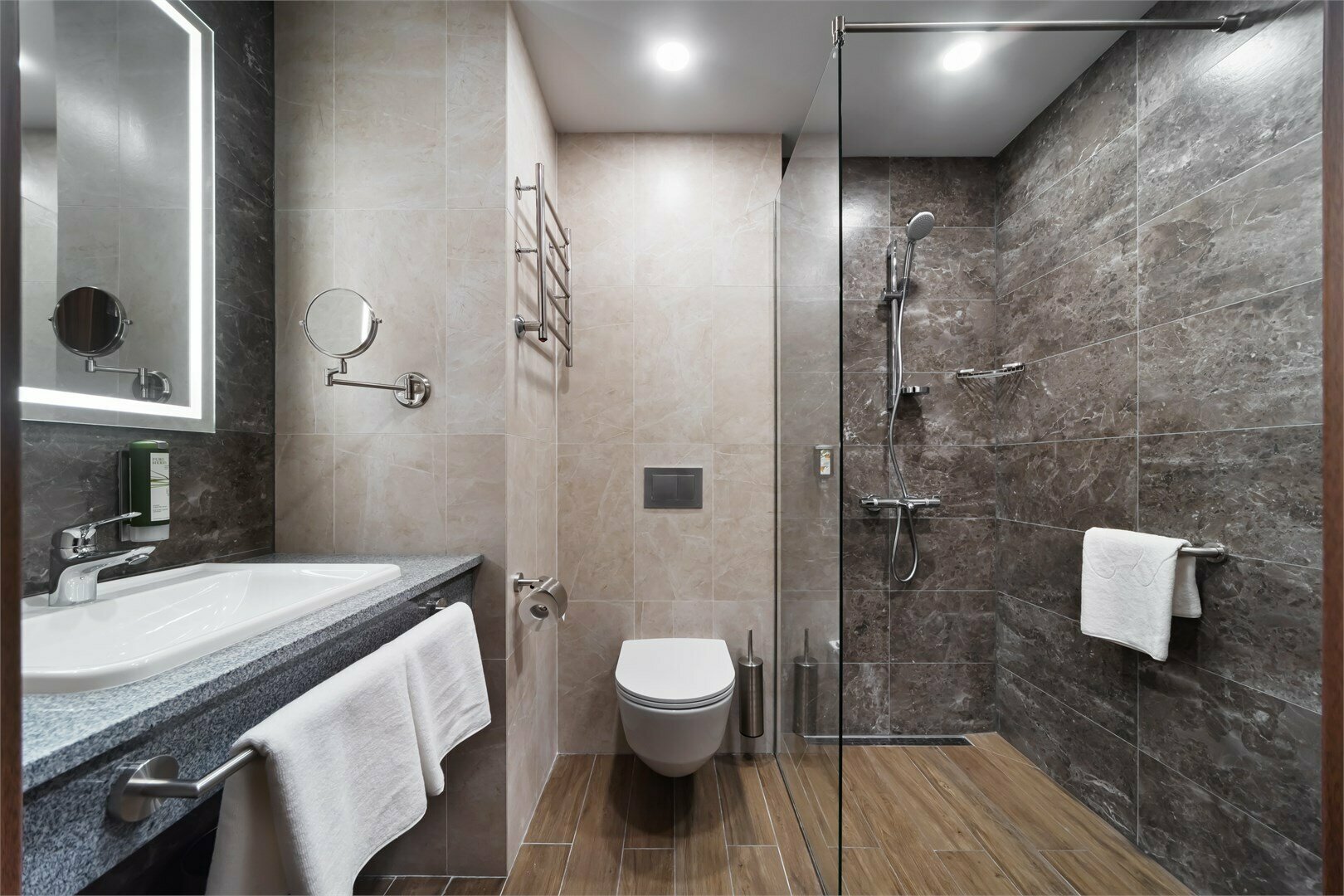 Стандарт с двуспальной кроватью