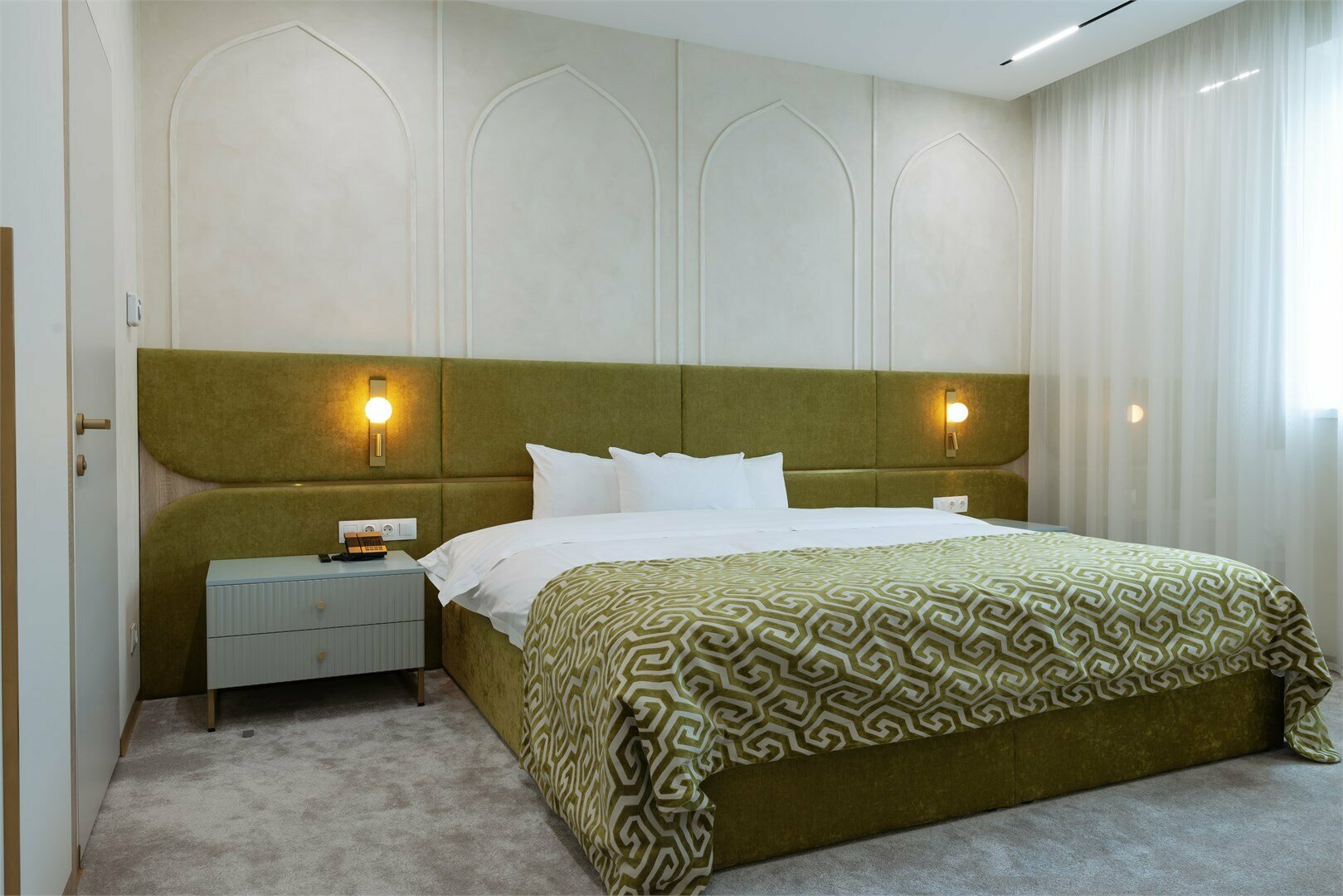 Премьер Люкс