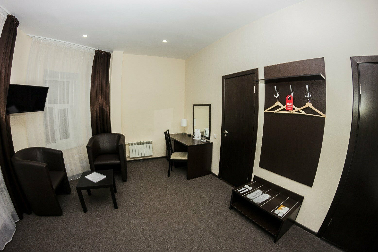 Улучшенный двухместный номер с 2 отдельными кроватями