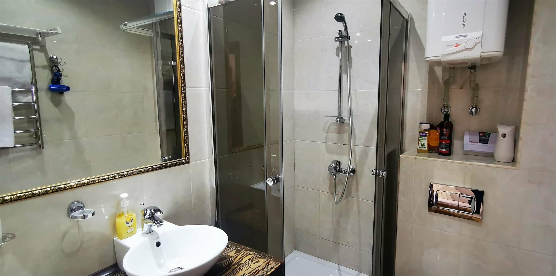 Номер с миникухней и видом на Парк Победы.