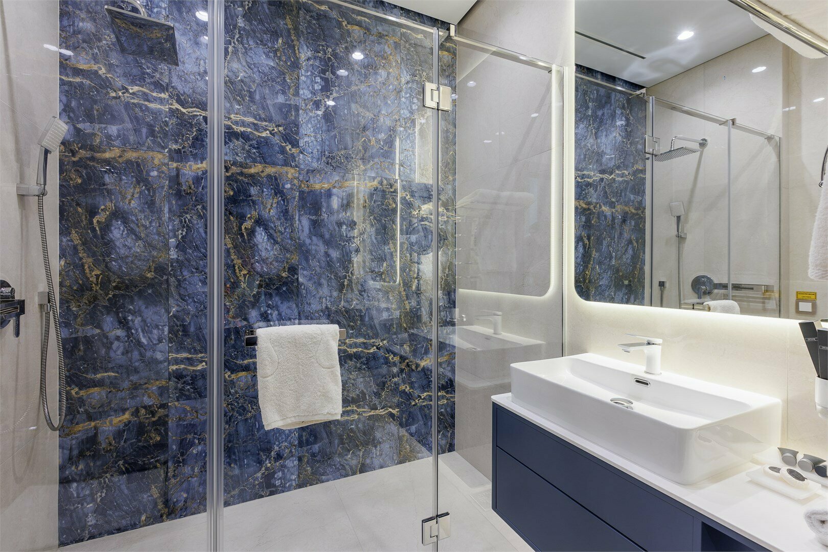 Делюкс с террасой