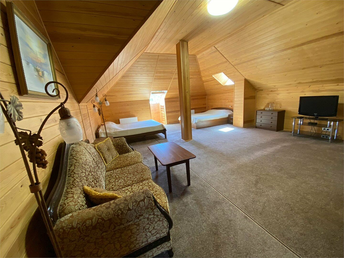 Люкс студио