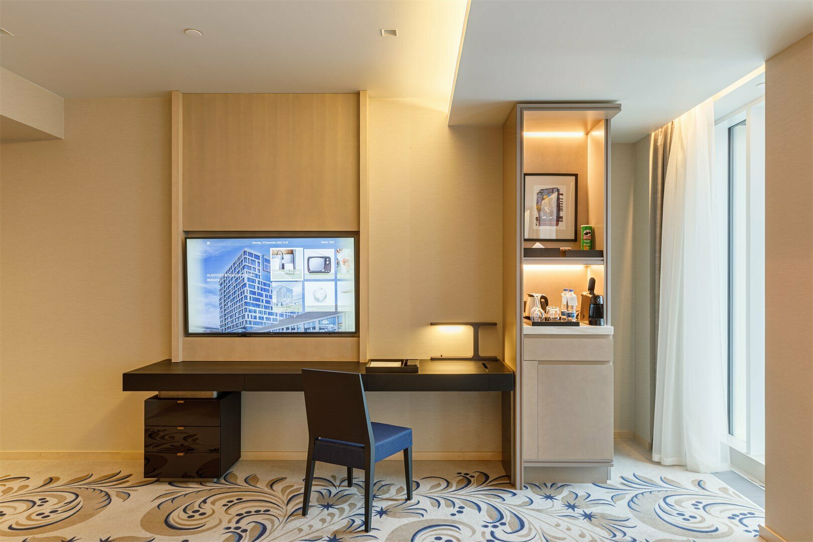 Стандарт с видом на мост | 1 большая кровать