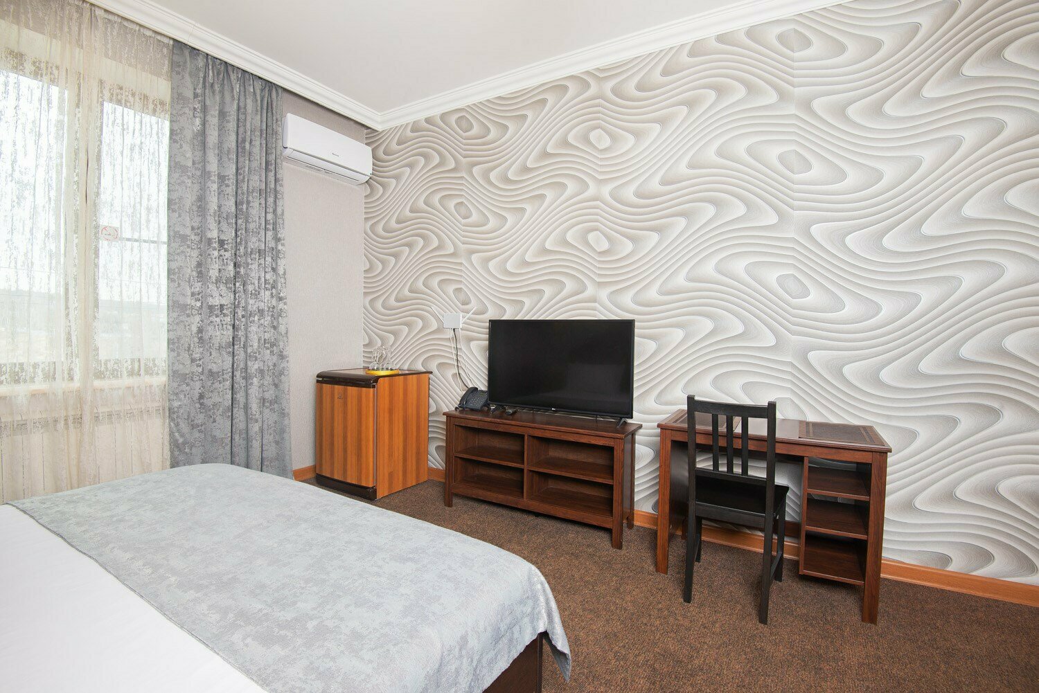 Улучшенный номер с кроватью размера «king-size» №202