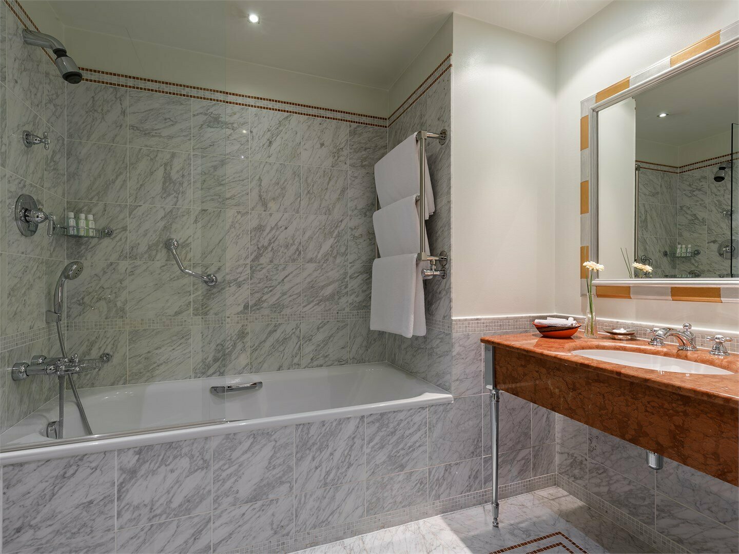 Классический номер