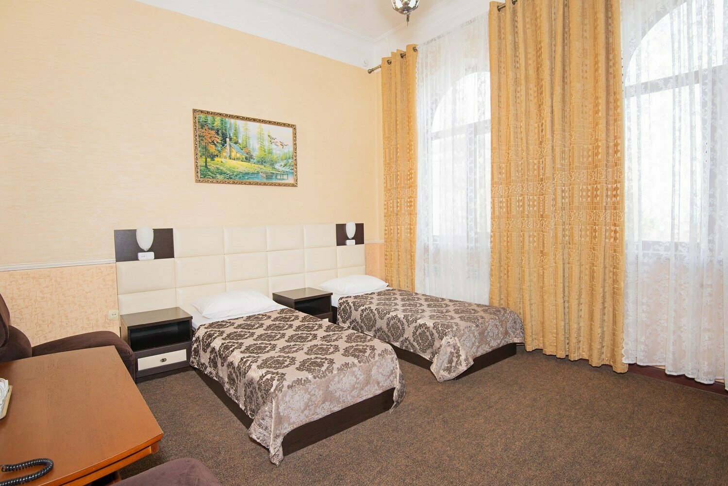 Двухместный номер с одной или с двумя раздельными кроватями 301