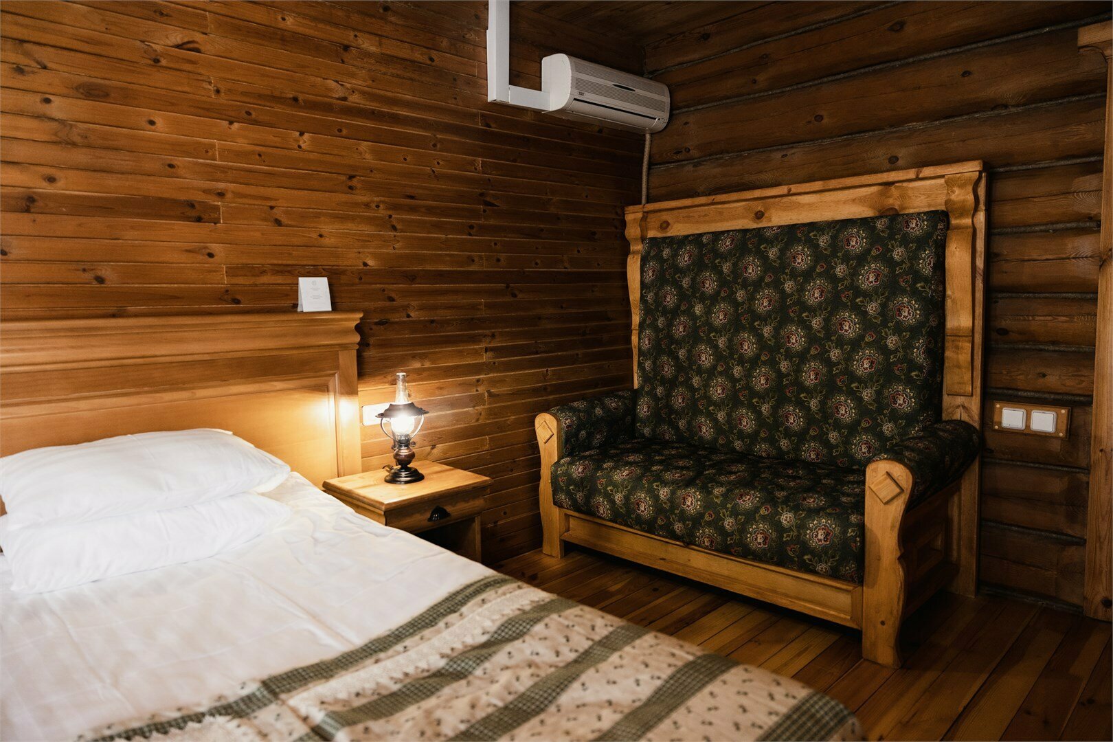 Полулюкс в русском стиле