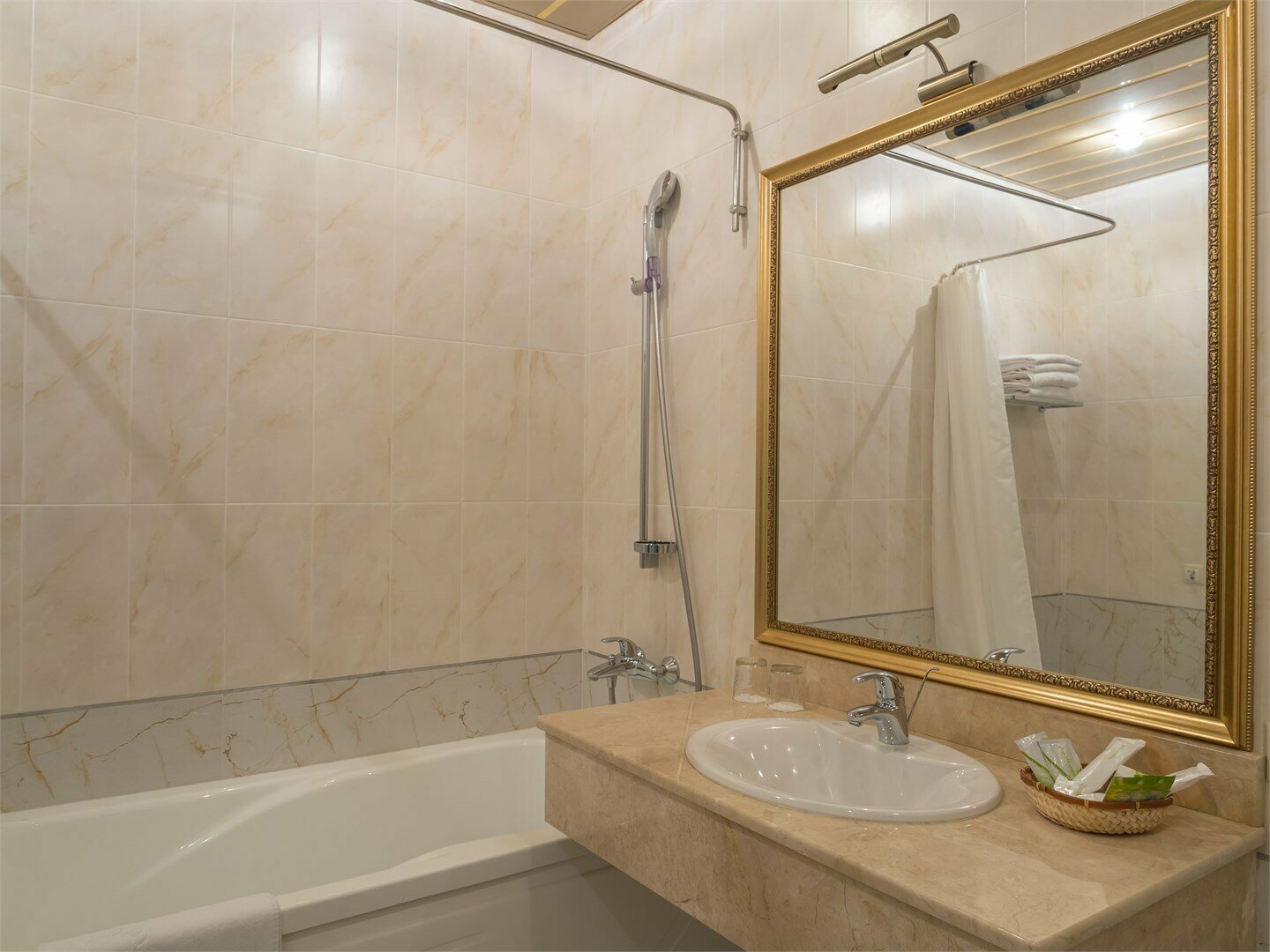 Студио двухместный