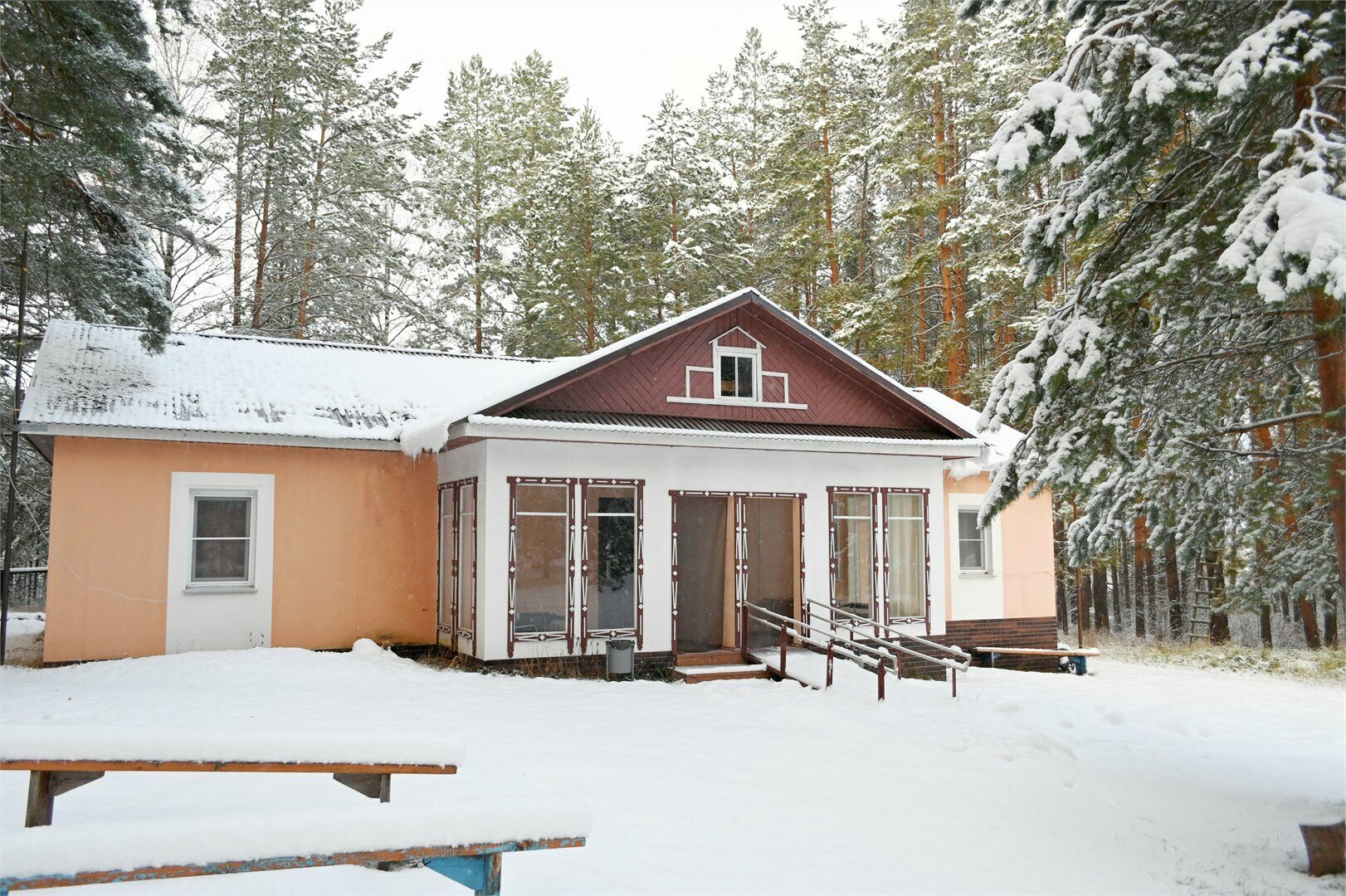 Стандарт, Семейная дача 16 (2)