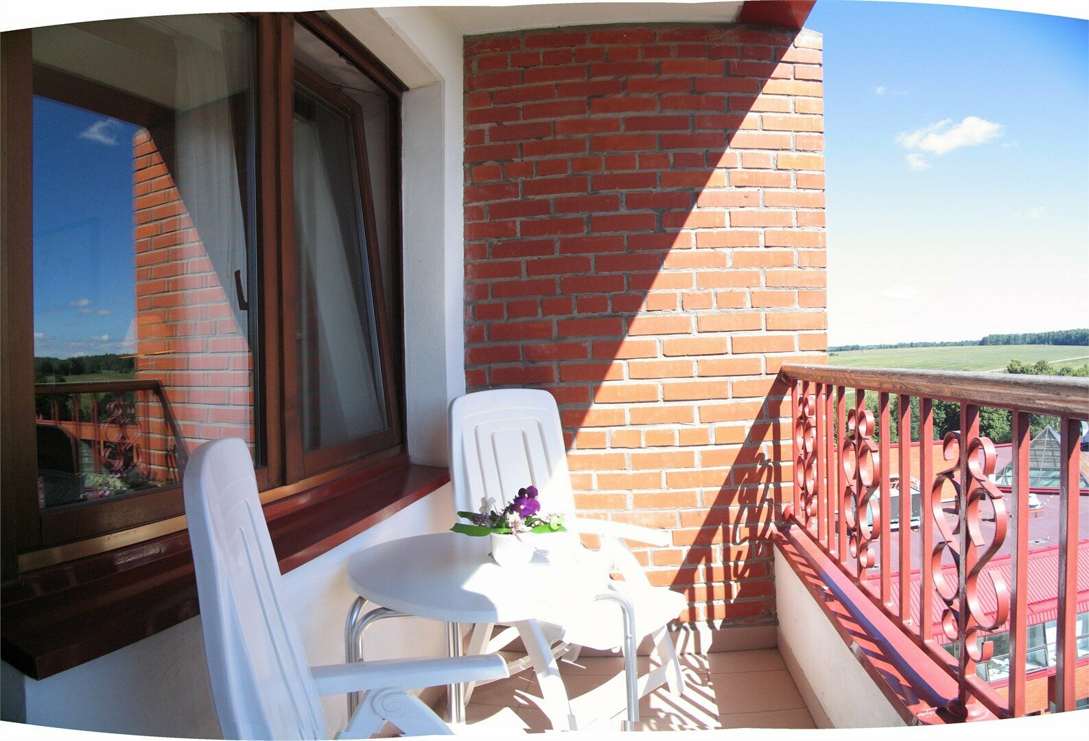 Улучшенный четырехместный номер