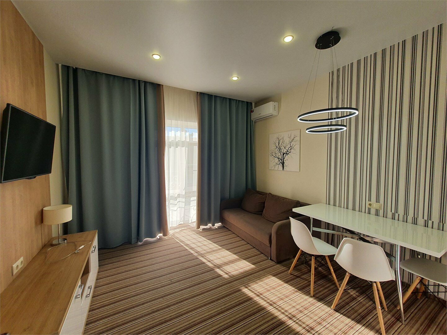 Апартаменты 2