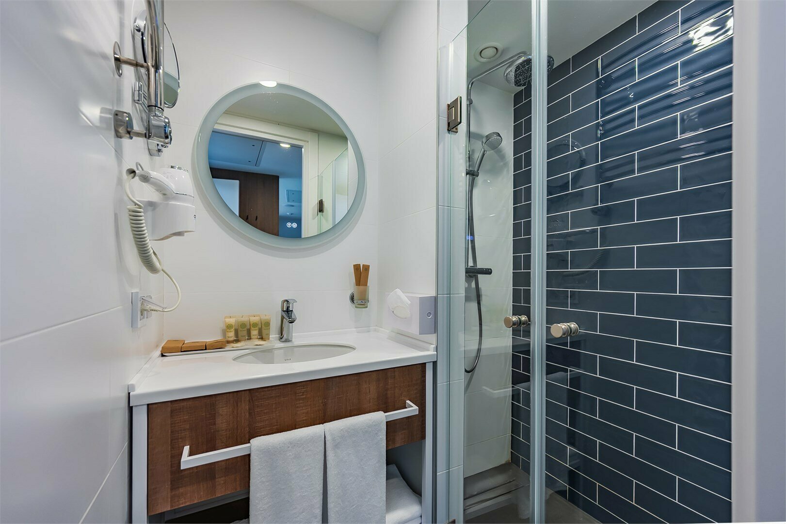 Апартамент с одной спальней, французским балконом и видом на патио