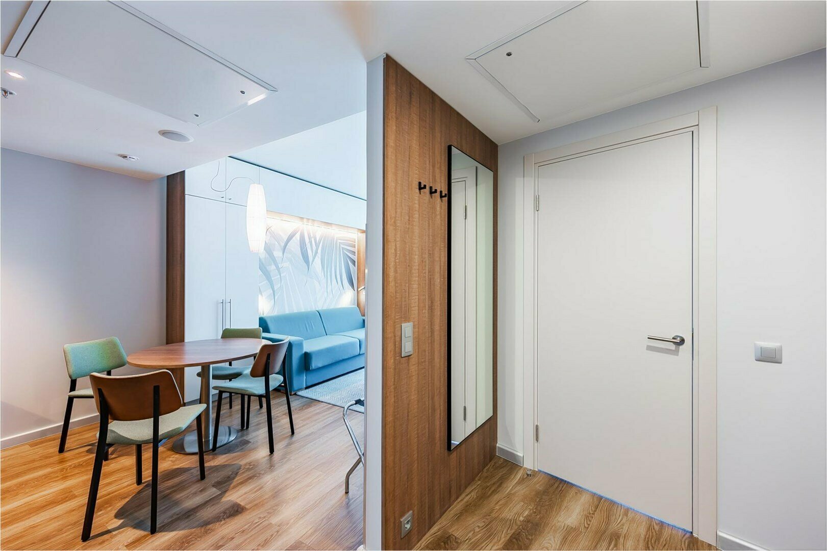 Апартамент с одной спальней, балконом и видом на парковую зону