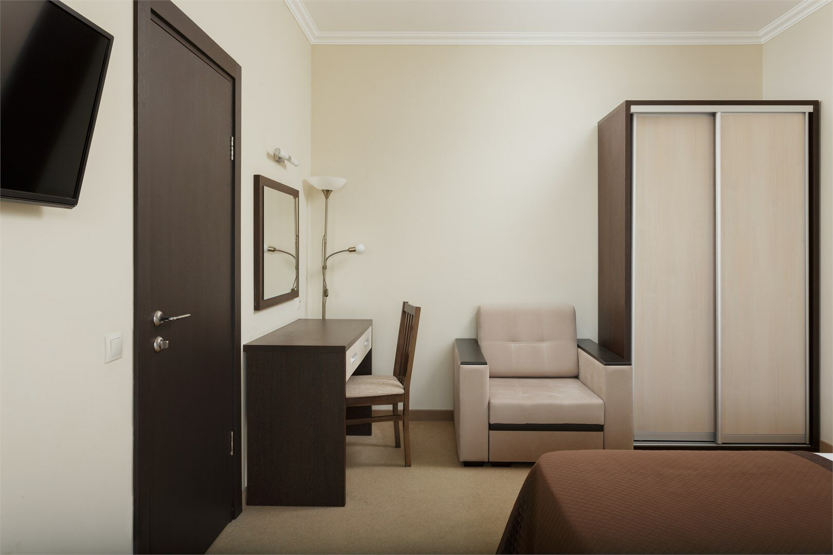 Семейный двухкомнатный с балконом