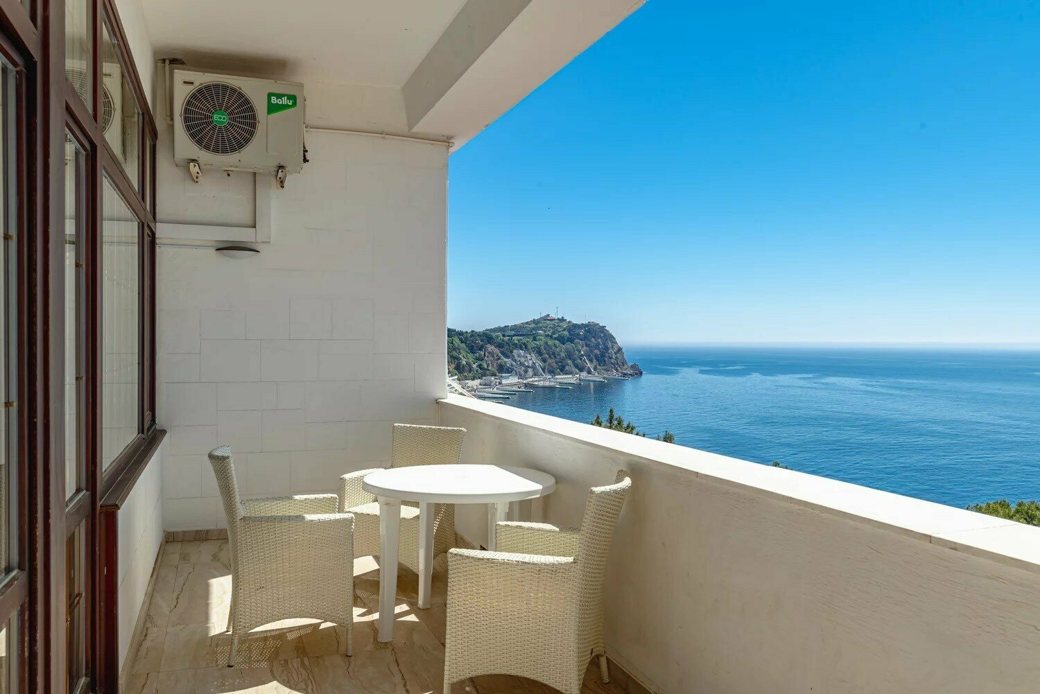 Сьют двухкомнатный улучшенный Suite 2 NEW Brown