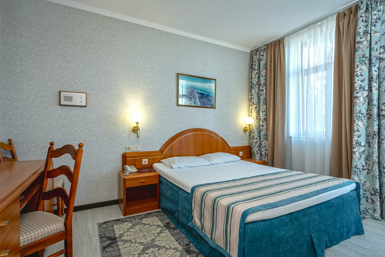 Эконом-Стандарт с двухспальной кроватью Double economy