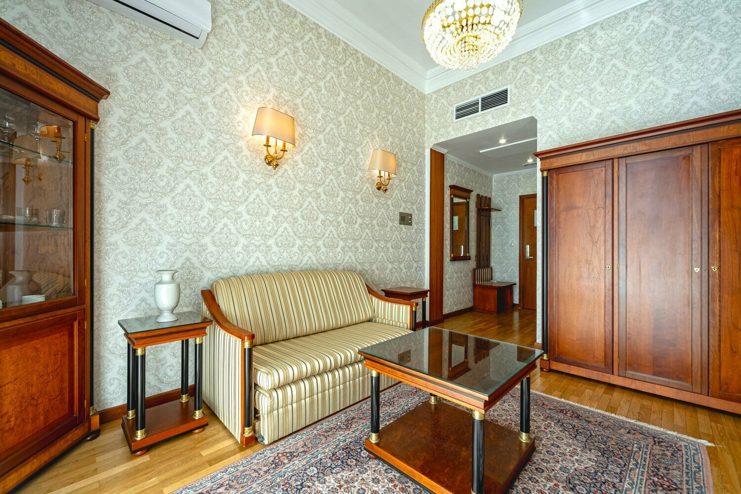 Делюкс двухкомнтаный Deluxe 2