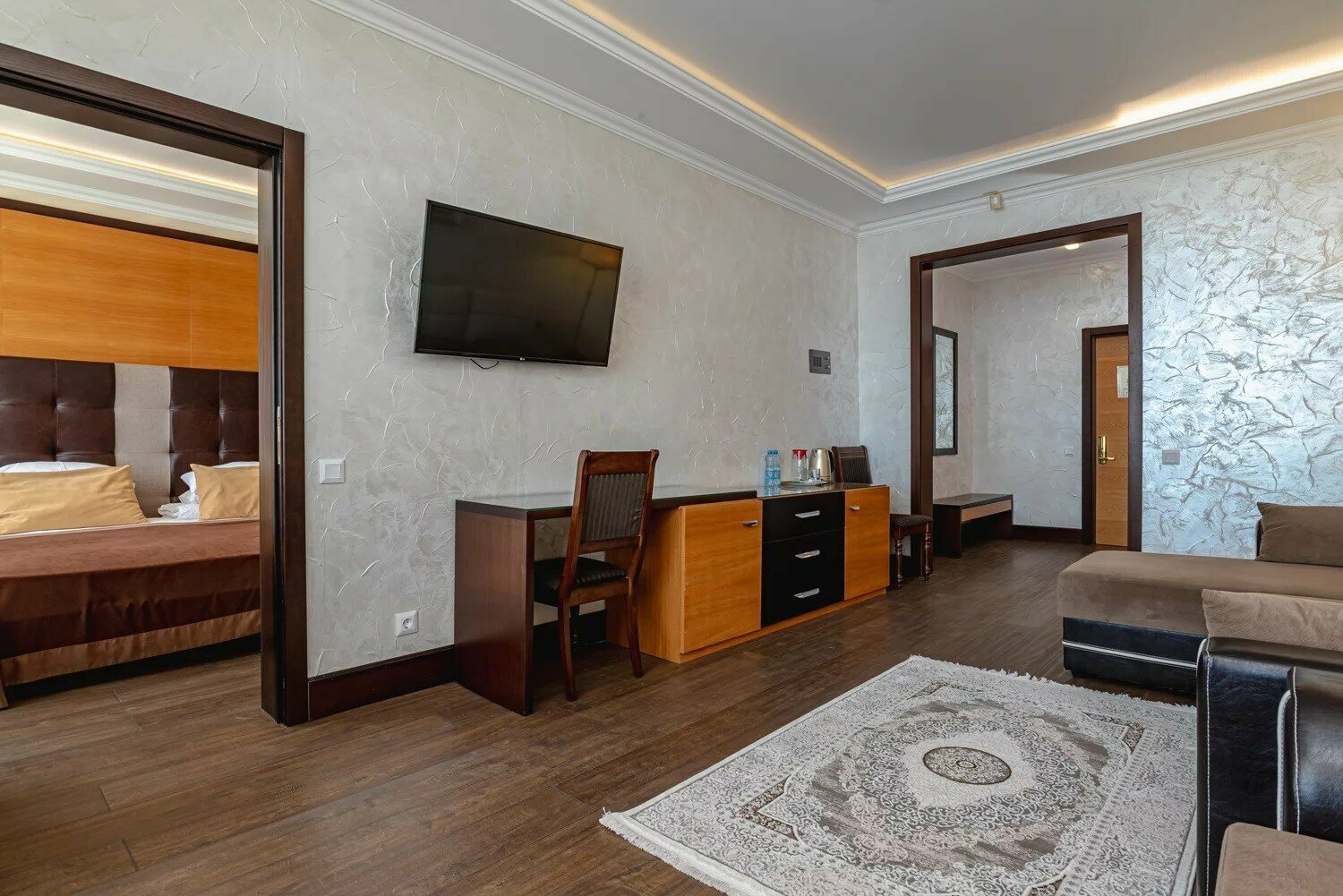 Сьют двухкомнатный улучшенный Suite 2 NEW Brown