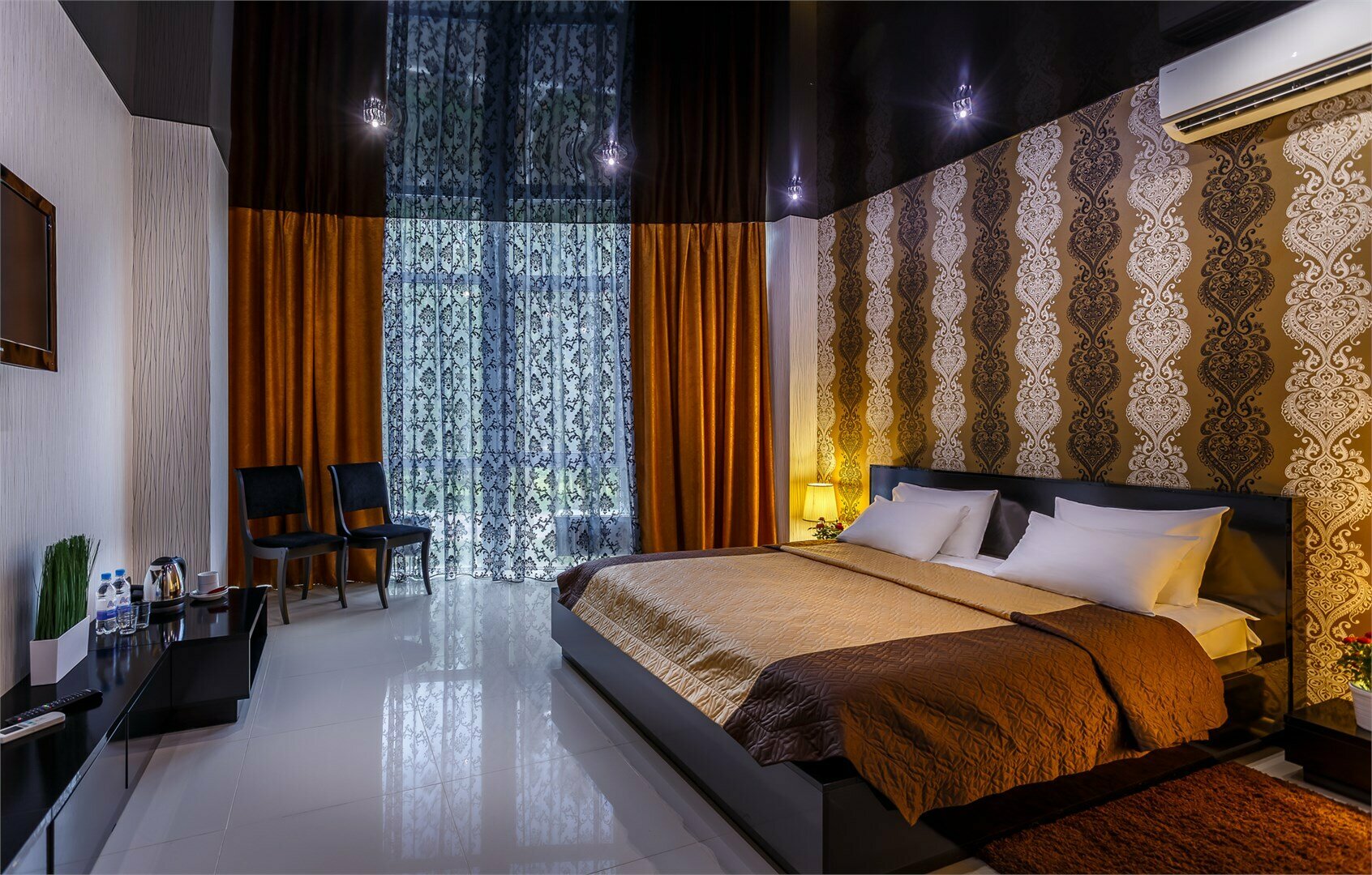 Номер Студия