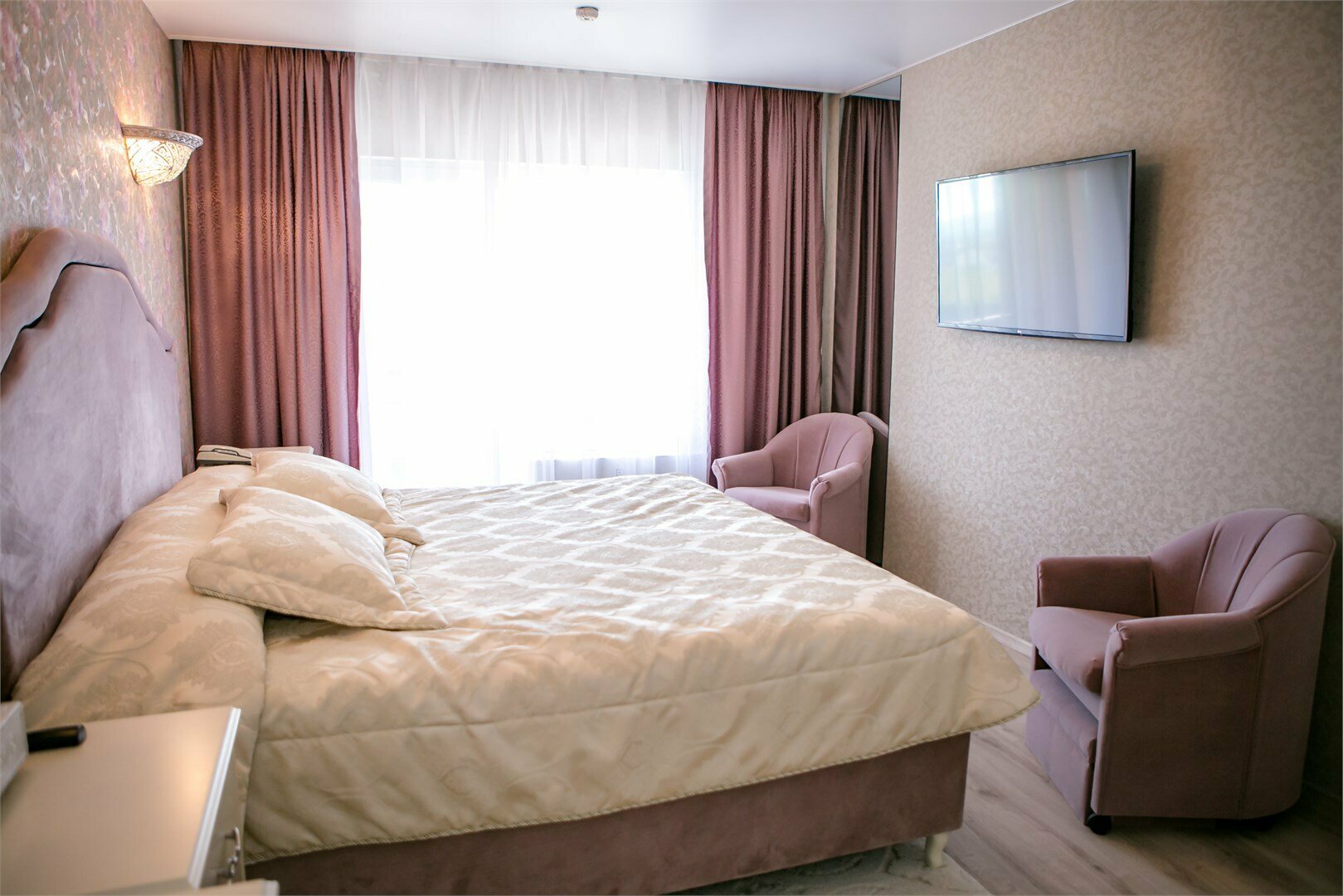 Люкс с 1 спальней