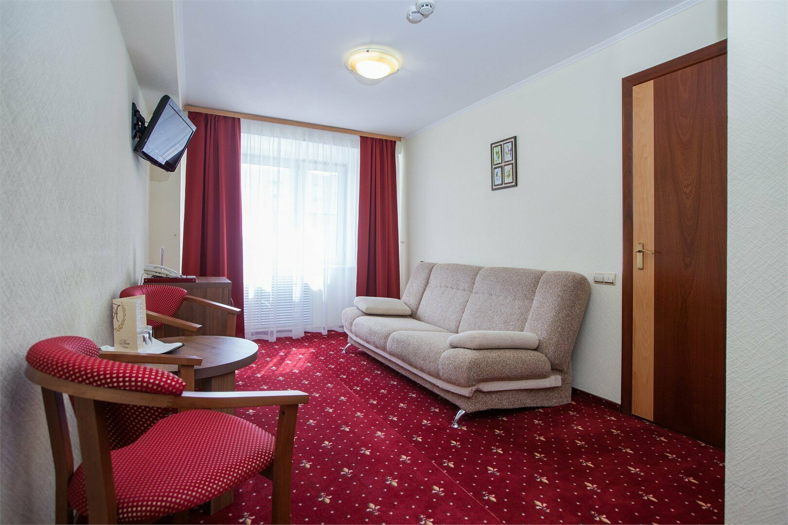 Семейный двухкомнатный