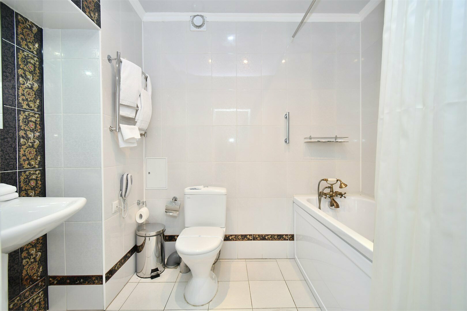 Джуниор Сюит "Панорамный"