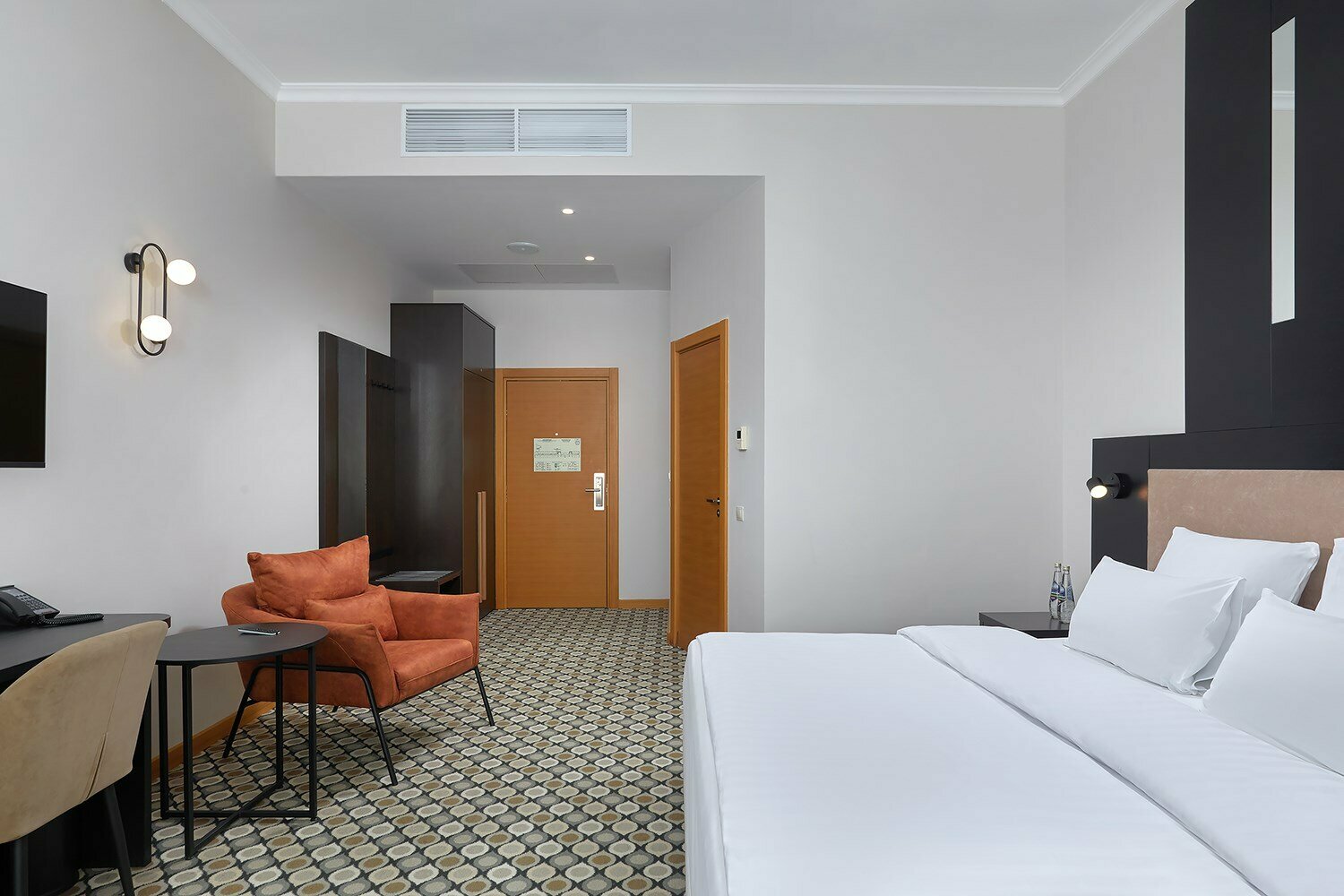 Супериор с большой кроватью