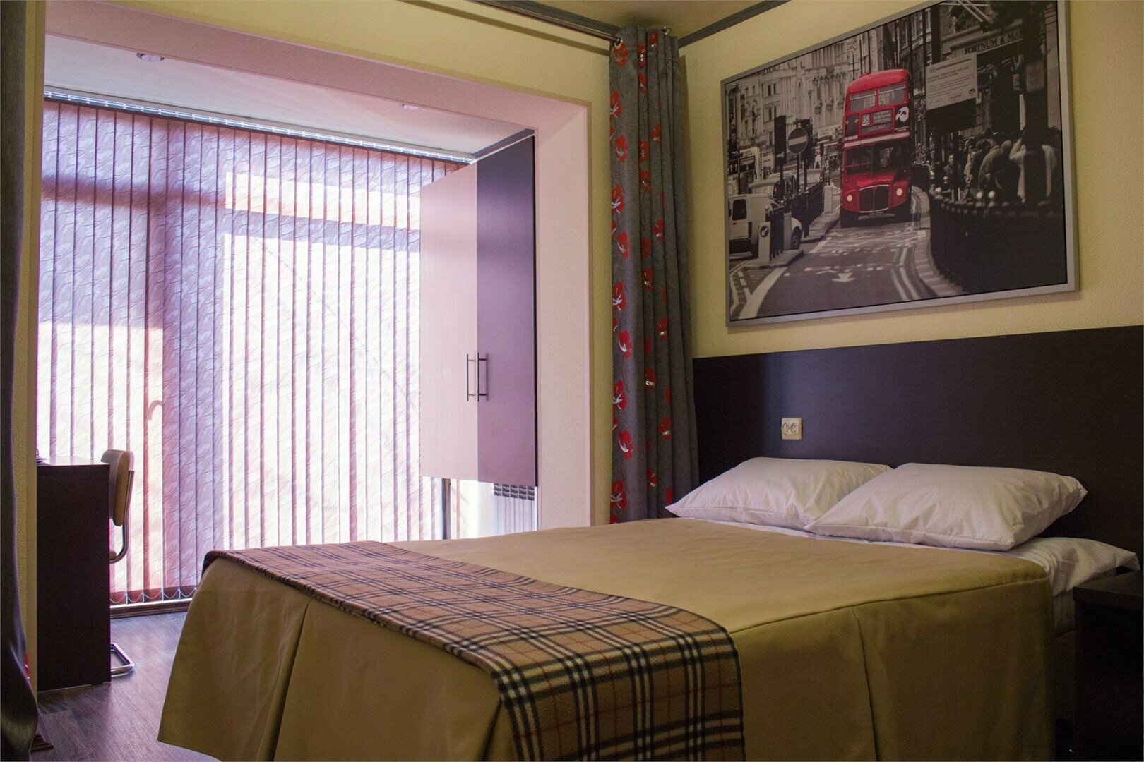 Стандартный номер с кроватью размера «king-size»