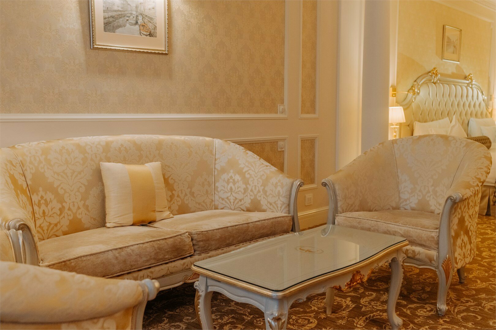 Номер Полулюкс, две кровати